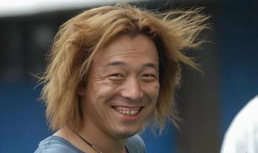 喜剧电影《疯狂的石头》解说文案及全剧下载 喜剧电影《疯狂的石头》解说文案及全剧下载