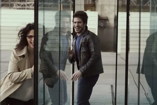 剧情电影《你觉得我是谁》解说文案/片源下载 剧情电影《你觉得我是谁》解说文案/片源下载