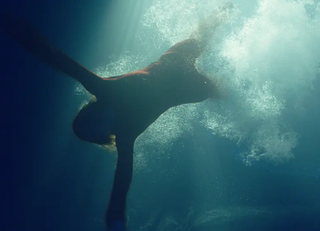 科幻电影《海热症》解说文案/片源下载