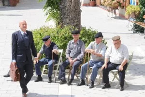 喜剧电影《欢迎到南方》解说文案/片源下载