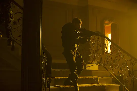 动作电影《六天》解说文案/片源下载