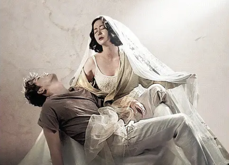 剧情电影《圣殇》解说文案/片源下载