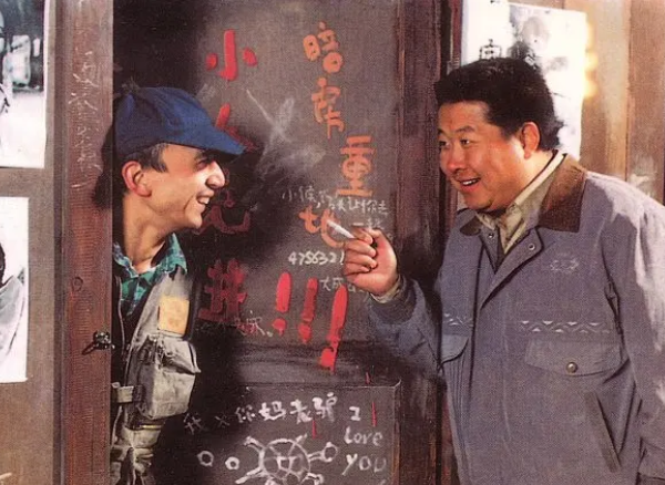 喜剧电影《背靠背，脸对脸》解说文案/片源下载