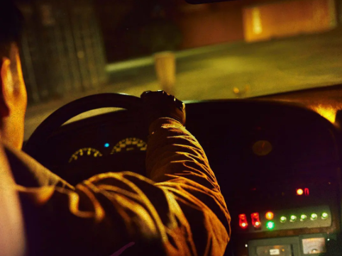 韩剧《模范出租车》16集电视剧解说文案/片源下载（完结）