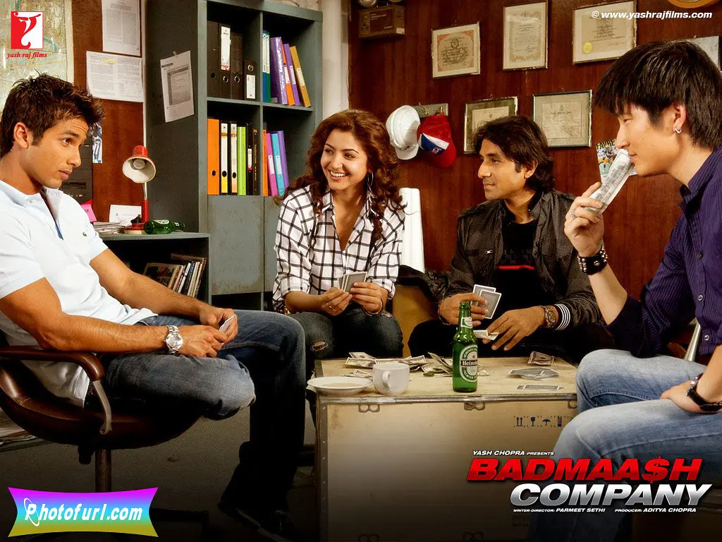 剧情电影《白手公司》解说文案/片源下载