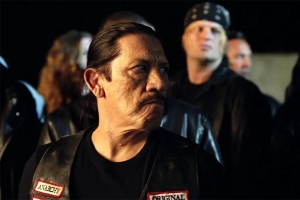 动作电影《以暴制暴》解说文案/片源下载