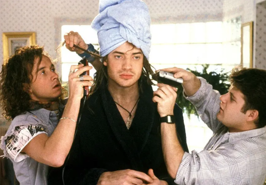 喜剧电影《沉睡野人》解说文案/片源下载