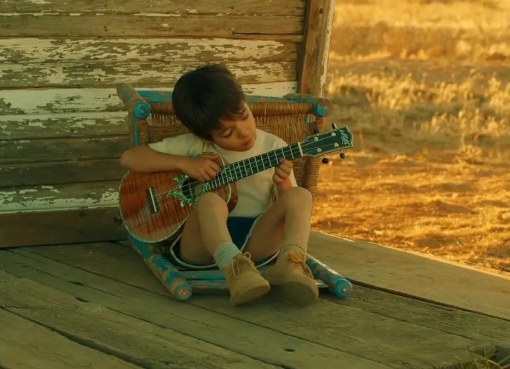 剧情电影《一个叫小小船的男孩》解说文案/片源下载