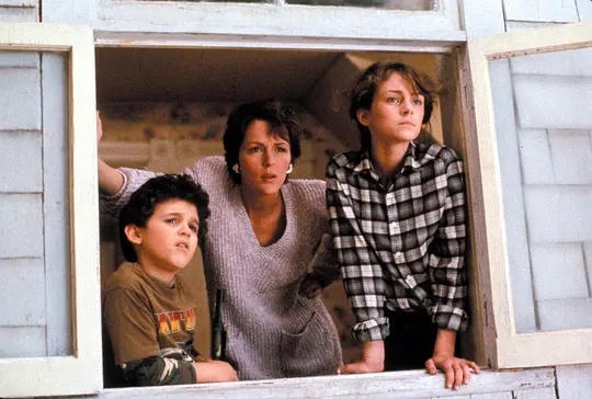 剧情电影《屋顶上的男孩》解说文案/片源下载