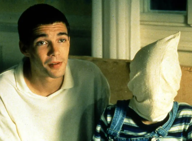 悬疑电影《趣味游戏》解说文案/片源下载