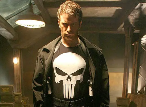 动作电影《惩罚者》解说文案/片源下载