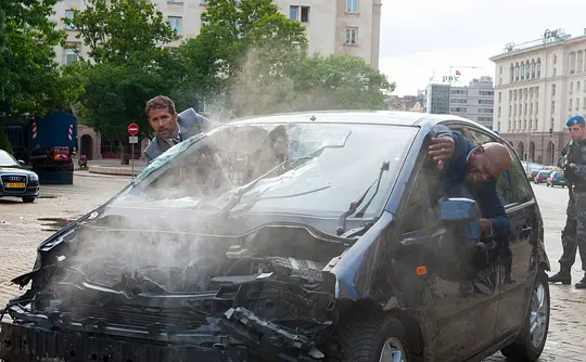 犯罪电影《杀手妻子的保镖》解说文案/片源下载