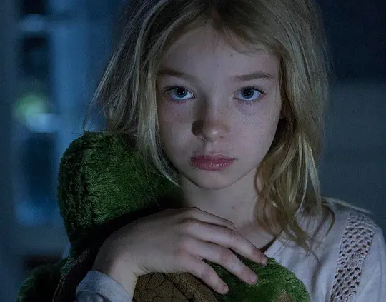 恐怖电影《丝黛芬妮》解说文案/片源下载