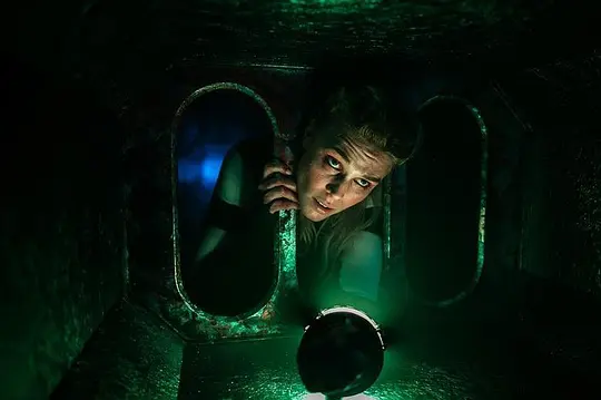 恐怖电影《蜿蜒》解说文案/片源下载