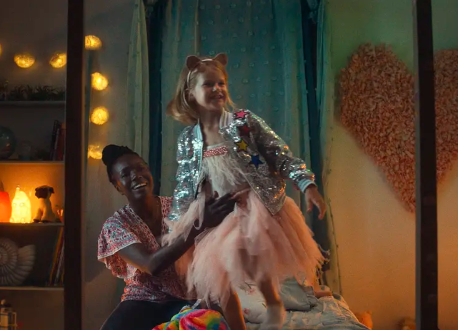 恐怖电影《移民保姆》解说文案/片源下载