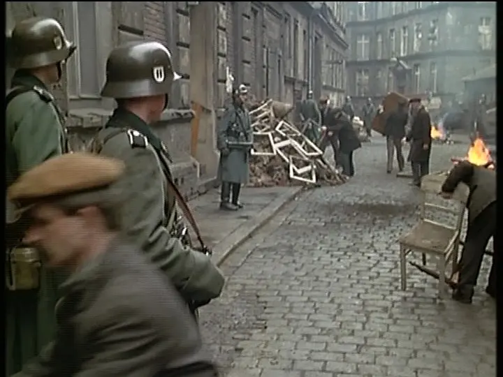 战争电影《伯德街小岛》解说文案/片源下载