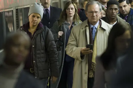 惊悚电影《火车上的女孩》解说文案/片源下载