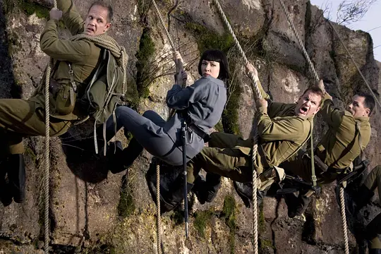 动作电影《夺宝奇兵之水晶骷髅王国》解说文案/片源下载