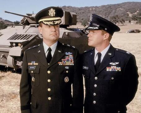 喜剧电影《五角大楼的战争》解说文案/片源下载