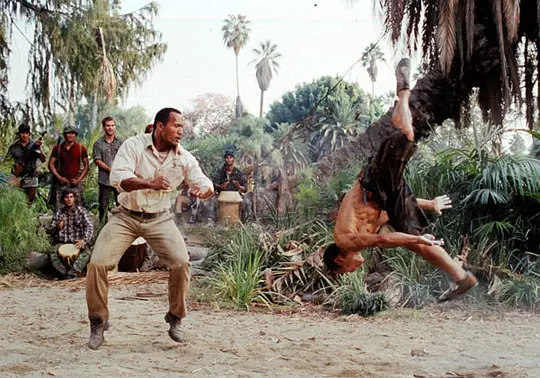 动作电影《丛林奇兵》解说文案/片源下载