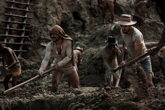 剧情电影《掘金之旅》解说文案/片源下载