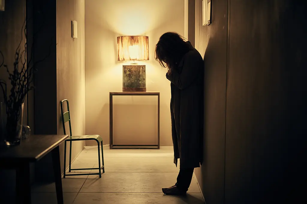 惊悚电影《十尺见方》解说文案/片源下载