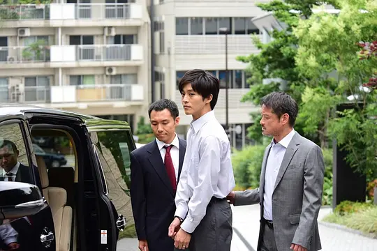 悬疑电影《微笑的人》解说文案/片源下载