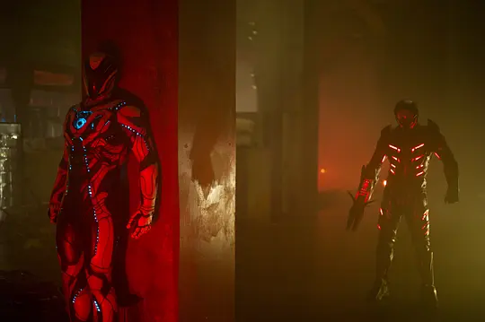 科幻电影《钢铁骑士》解说文案/片源下载