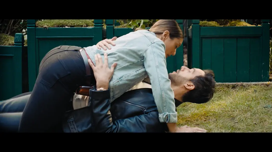 喜剧电影《最多三十天》解说文案/片源下载