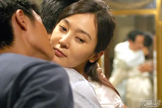 剧情电影《空房间》解说文案/片源下载