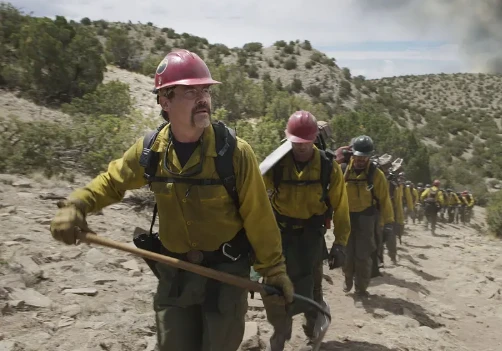 灾难电影《勇往直前》解说文案/片源下载