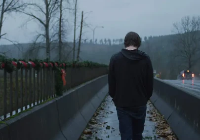 剧情电影《雨中的秋城》解说文案/片源下载