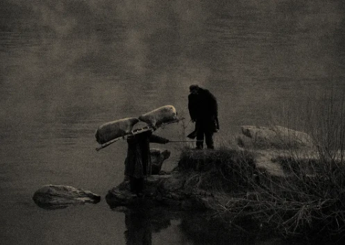 剧情电影《河对岸是山》解说文案/片源下载