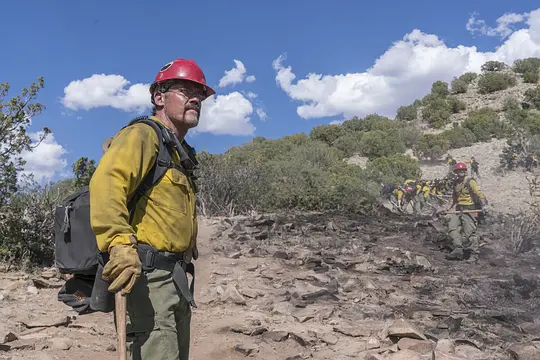 灾难电影《勇往直前》解说文案/片源下载