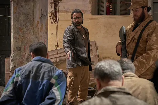 悬疑电影《非官方行动》解说文案/片源下载