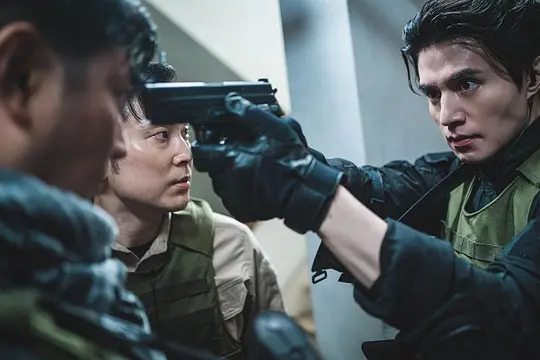 动作电影《杀人者的购物中心》解说文案/片源下载