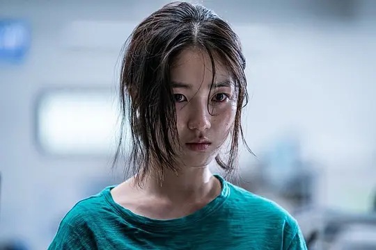 剧情电影《坐推土机的少女》解说文案/片源下载