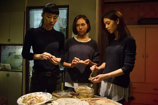 剧情电影《灼人秘密》解说文案/片源下载